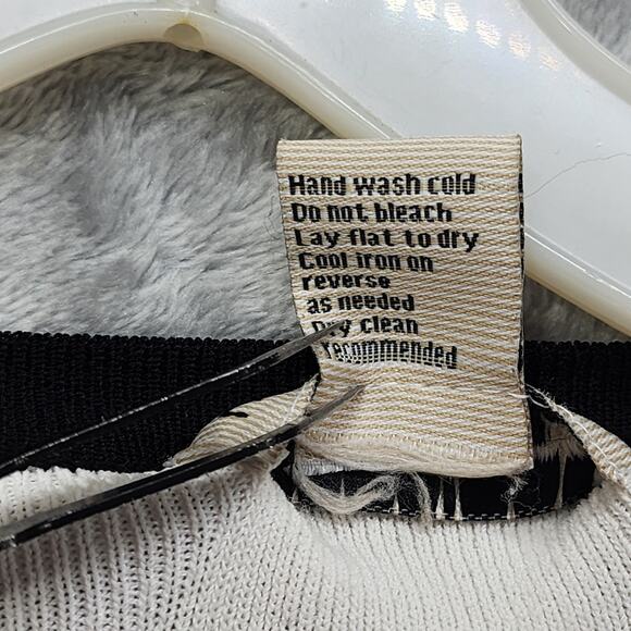 Vintage Notations Sweater Womens M White Black Tie Front Preppy Rayon Nylon Knit - Picture 7 of 10